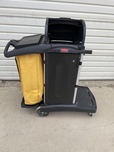 Rubbermaid High Security Janitorial Cart