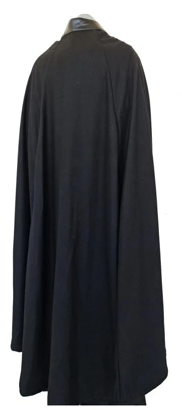 Versão preta inspirada em Darth Vader ESB fantasia completa com capa. - Imagem 4 de 4