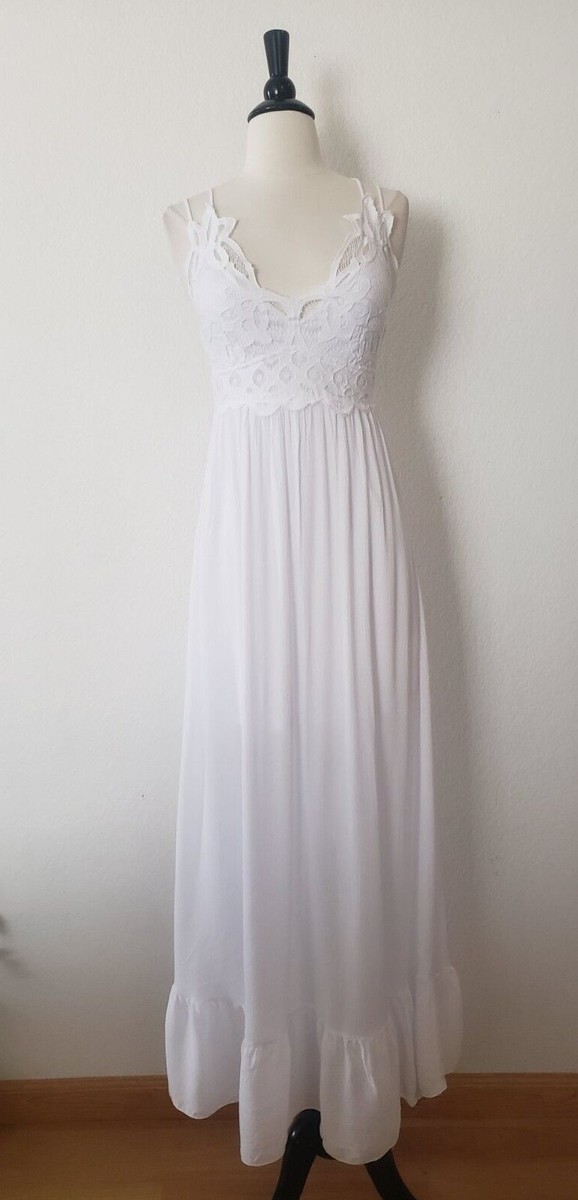 Free People Adella Dress Dupe Size Large White Wedding Bridal Smocked  Ruffles