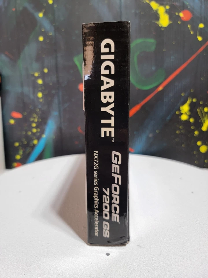 Open Box GIGABYTE GeFORCE 7200 GS NX72G series GRAPHICS ACCELERATOR - Image 2 of 4
