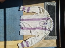 Folklorebluse, weiß mit lilafarbener mit Stickerei, Gr  S 