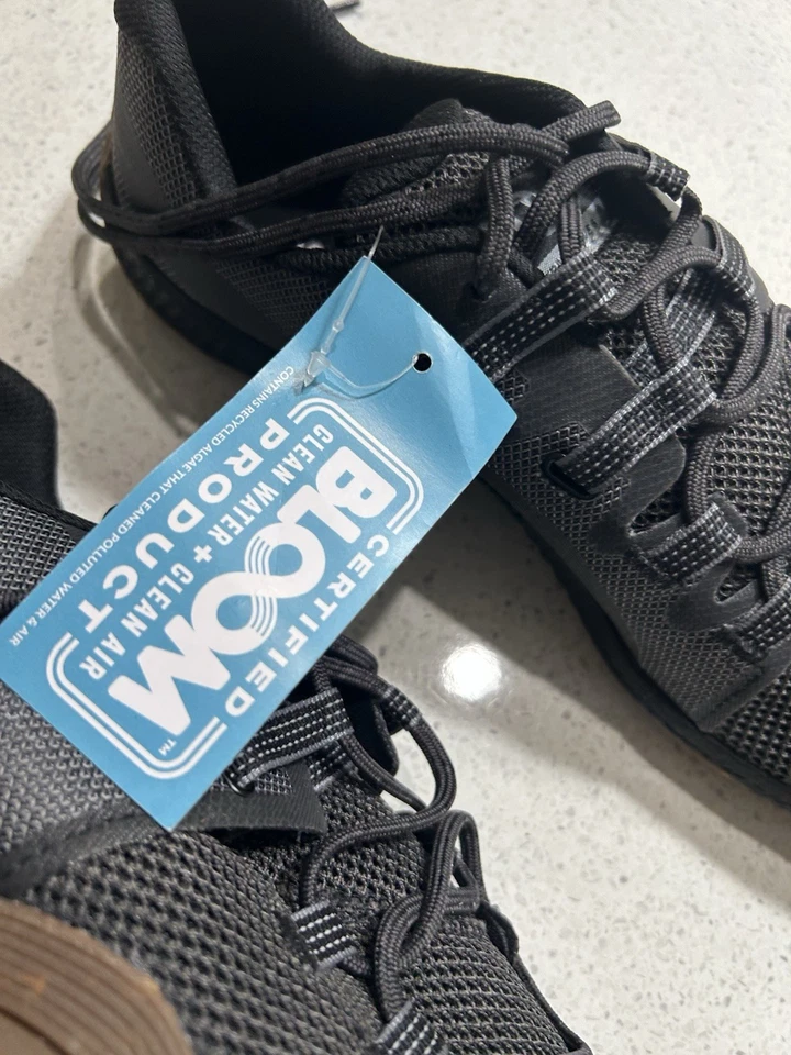 Men's *~*MERRELL*~* Sneakers Size 11.5 us BRAND NEW - image 2 of 4