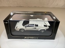 Auto Art 1/32 Slot Racing Lamborghini Countach 5000 S