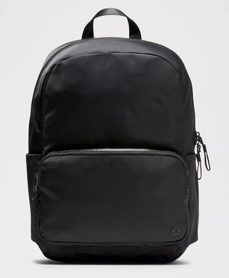 Lululemon  Everywhere Backpack 22L. Black  NWT 
