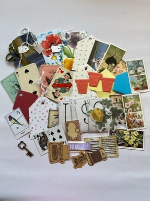 Papier Basteln Sammelalbum Konvolut 150+ Artikel Verzierungen/Karten/Etiketten/Charms