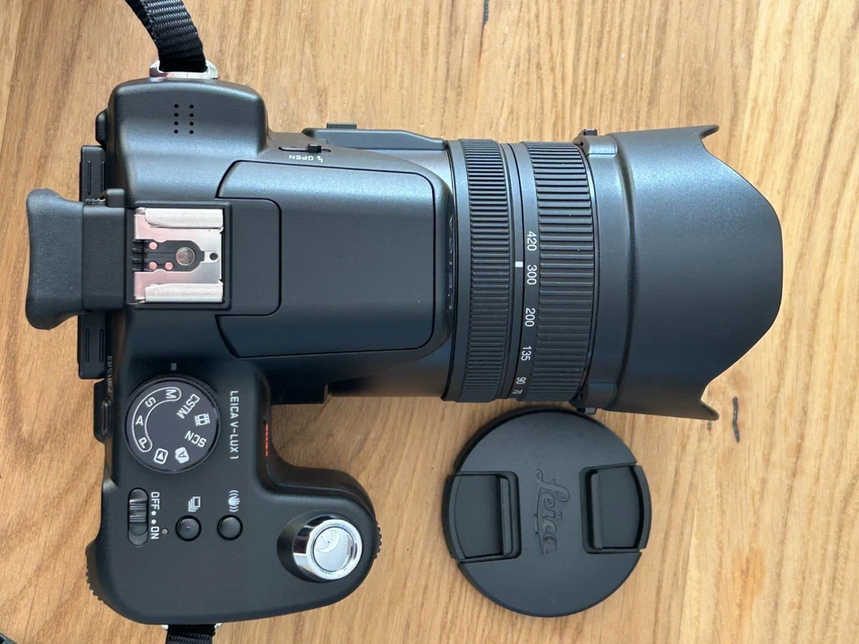 Leica V-Lux 1 mit DC Vario-Elmarit 2,8-3,7/ 74-88,8mm ASPH. - Bild 4 von 4