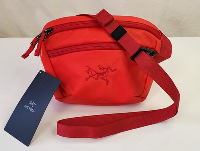 Arcteryx Mantis 2 Zip Pockets Waist Pack Red Crossbody Fanny Pack
