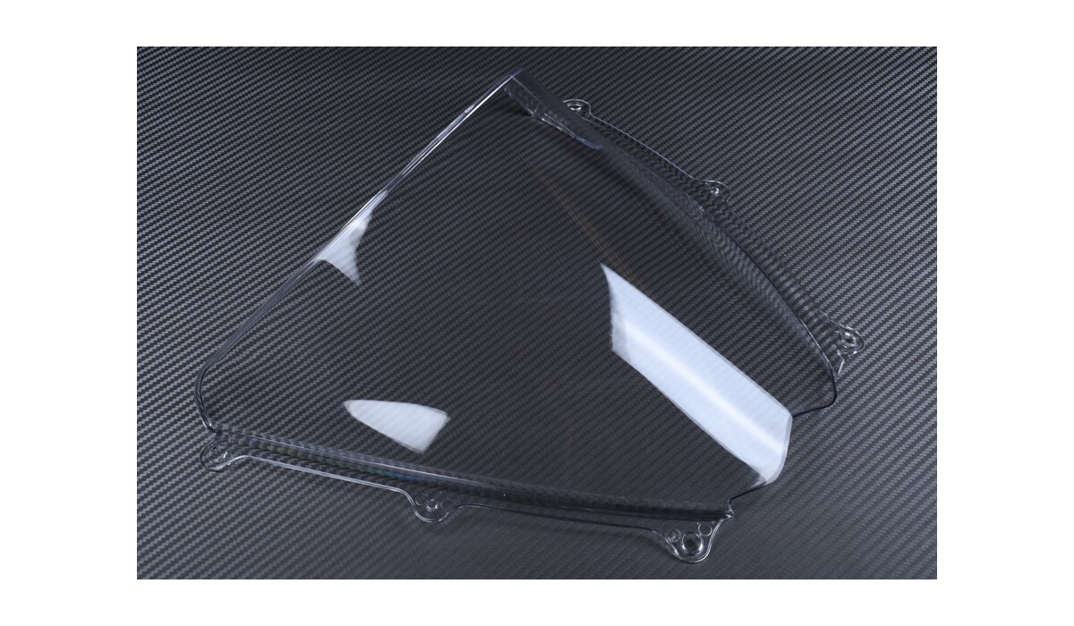 Bulle transparente carbone gris Suzuki GSXR 1000 pour vos sorties - 3