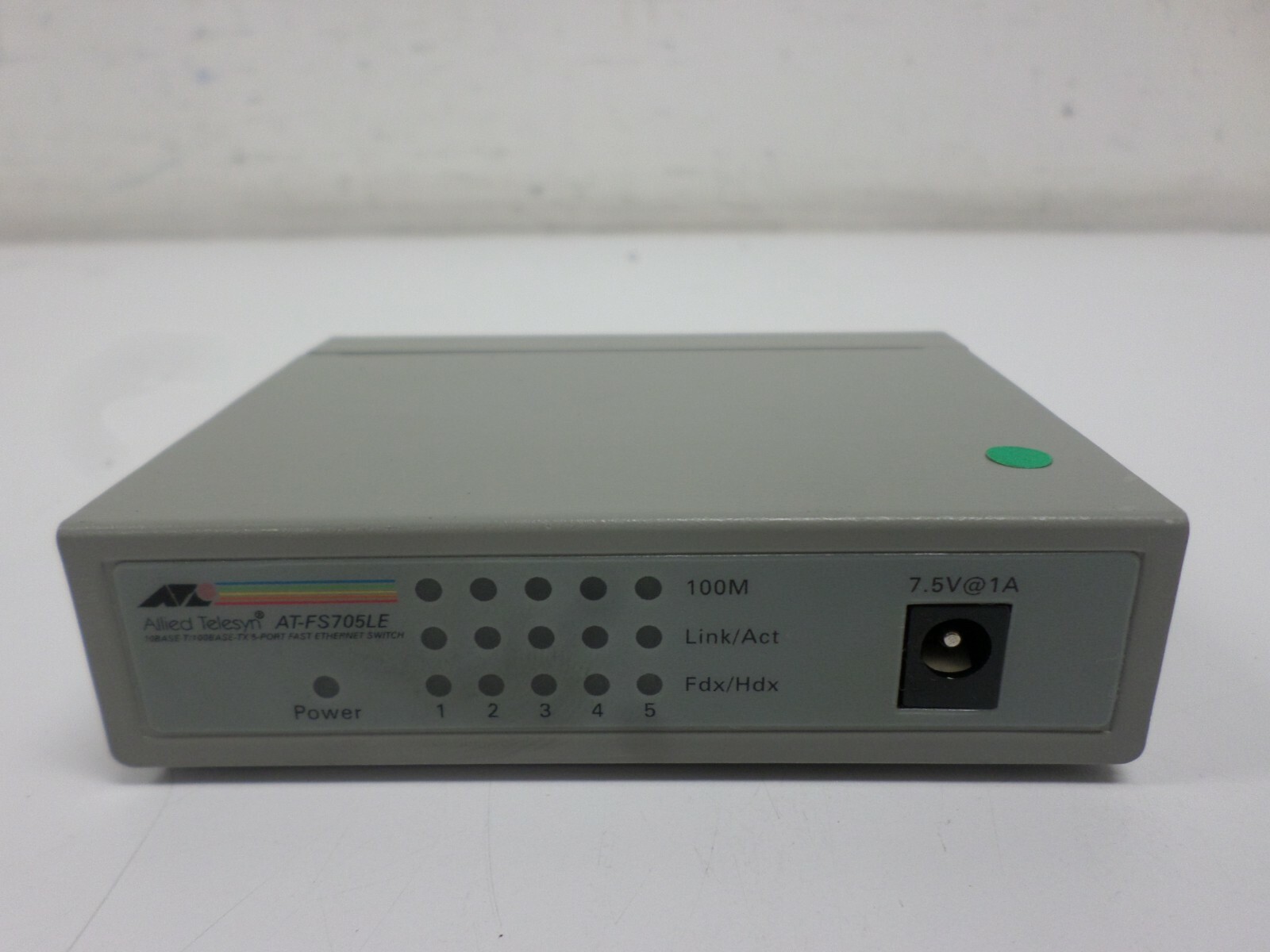 Allied Telesis AT-FS705LE 5-Port Fast Ethernet Switch 767035134741 | eBay