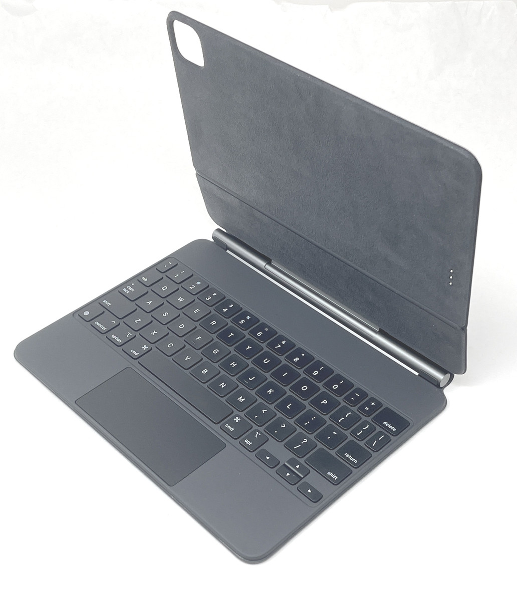 Apple Magic Keyboard for 11