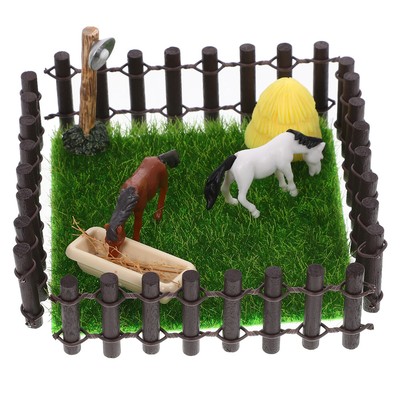  Doll House Horse Farm Set Simulationshausspielzeug Mini-Spielzeugstallmodell