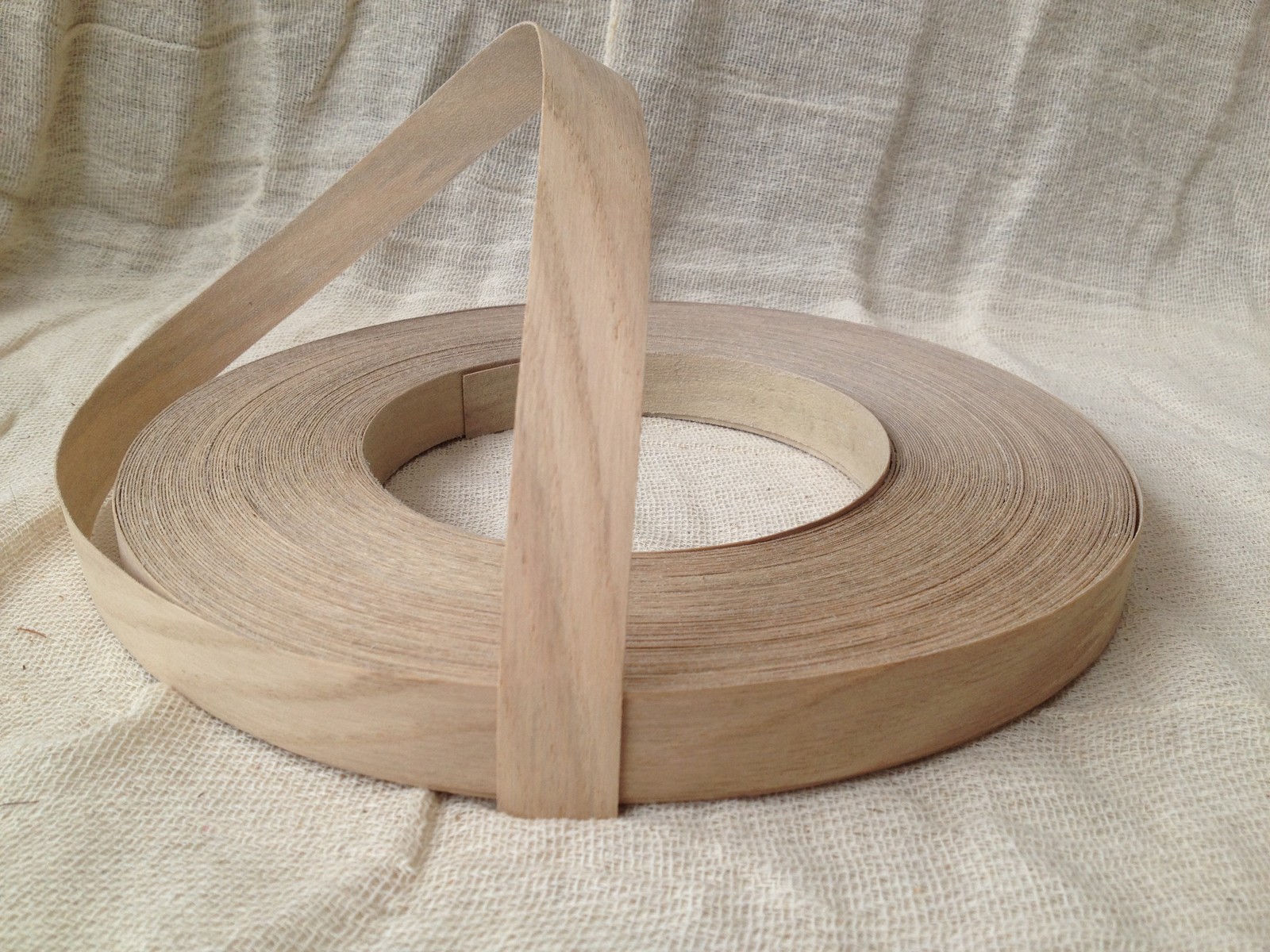 Oak Veneer Pre Glued Iron on Edging Tape/Banding 18mm 22mm 25mm 30mm