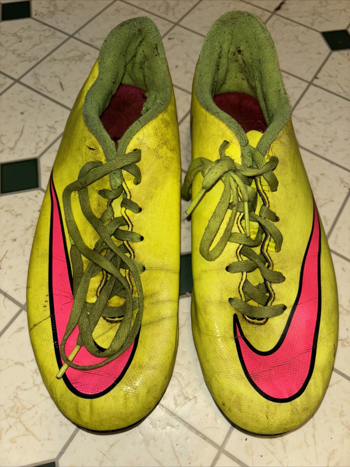 Nike Mercurial Youth Size 5Y Soccer Cleats Vapor Shoes Yellow Kids