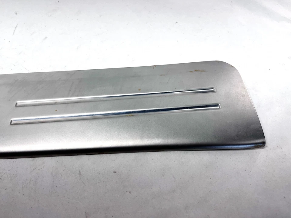 08-14 FERRARI CALIFORNIA PUERTA LATERAL IZQUIERDA PANEL DE PATADA PLACA CUBIERTA ALFÉIZAR RASGUÑO OEM Foto 3 de 4