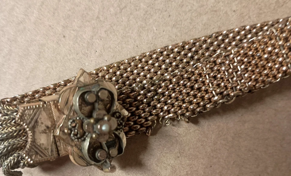 Victorian Mesh Slide bracelet  - Image 3 of 4