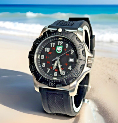 Luminox Green Shield Manta Ray Steel X2.2132 Stainless Case Rubber Dive Strap