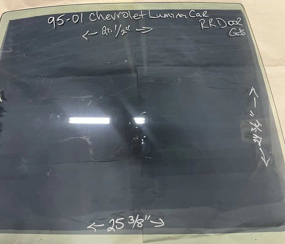 Cristal puerta trasera derecha pasajero Lumina 1995-2001 Foto 3 de 4