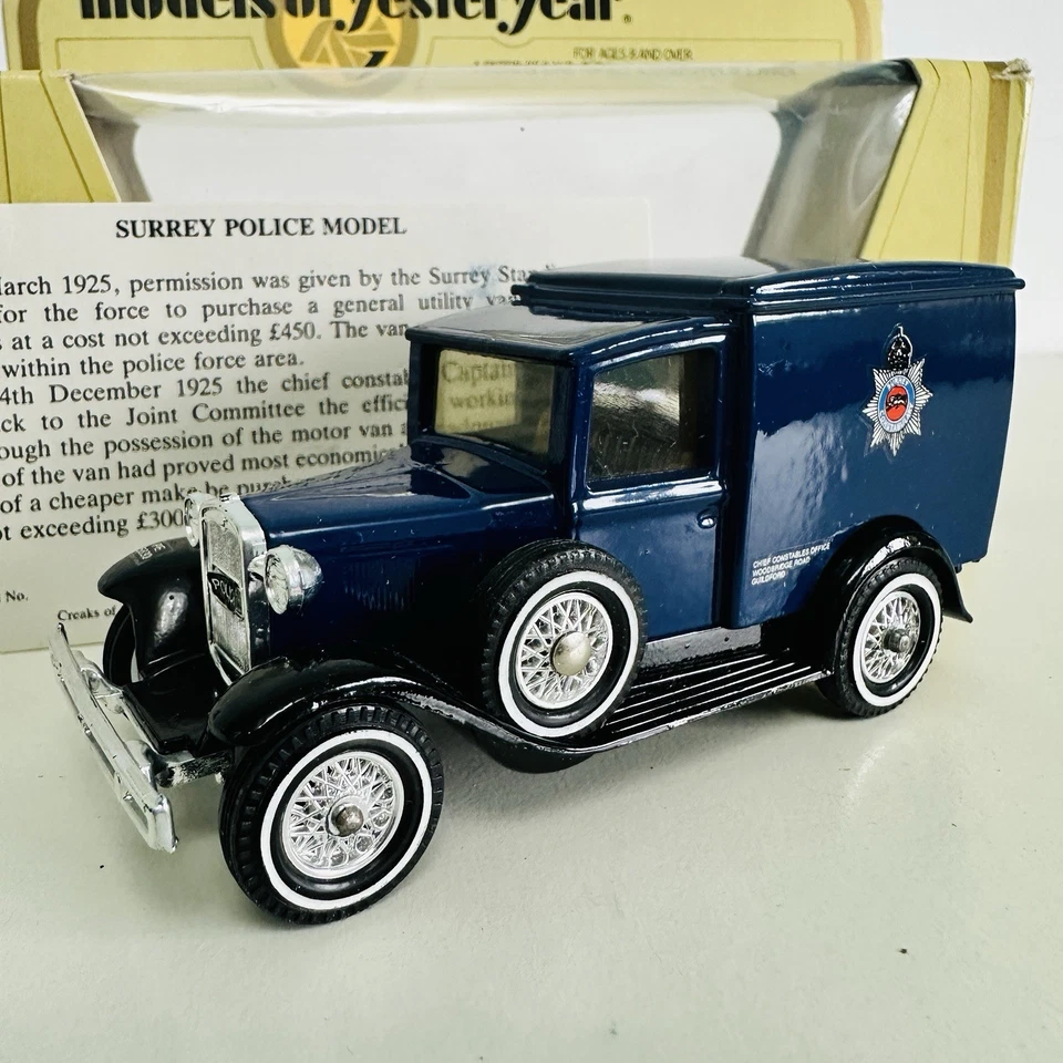 Matchbox Yesteryear Code 3 Creaks Of Camberley Surrey Police Van Model AC120 - Image 2 of 4