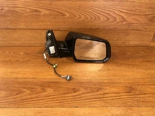 2018-2021 CHEVY CHEVROLET TRAVERSE RIGHT SIDE EXTERIOR DOOR REAR VIEW MIRROR OEM