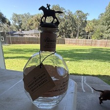Blanton Single Barrel Bourbon Whiskey Bottle ...