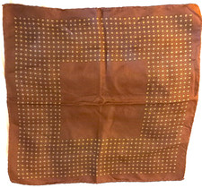 * POCHETTE SOIE OU FOULARD GAVROCHE * MARRON et MOTIFS VERT OLIVE *