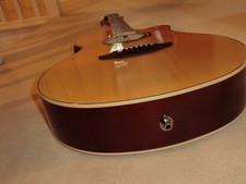 Yamaha APX 600 Electro Acoustic Guitar; Natural