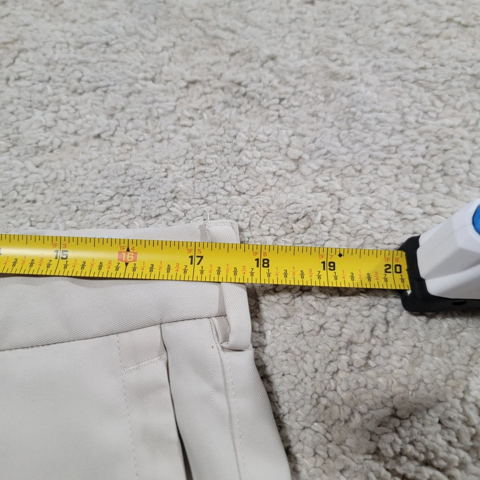 Pantalones Cortos Peter Millar Para Hombre Talla 34 Beige Poliéster Golf Foto 4 de 4