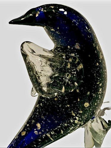 Vintage Hand Blown Cobalt Blue Italian Art Glass Dolphin Riding Wave Gold Flake - Imagen 5 de 16