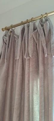 Vossberg Samtvorhang 2 Stck. helles Silbergrau  135x 240cm , mit Schlaufen