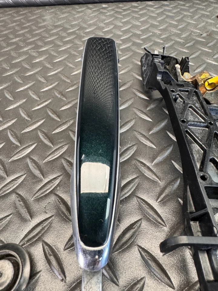 2001 - 2003 雷克萨斯 LS430 原始设备制造商前驱动门外把手颜色 6S6 — 第 2/4 张图片