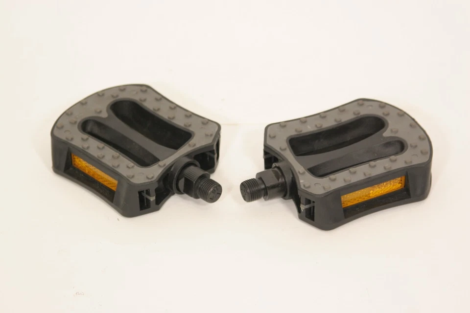 Pedales de plataforma de resina VP K218 9/16 negro PD19 Foto 2 de 2