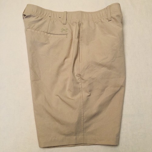 Under Armour Golf Tech Shorts Mens Size 34/9 Beige Vented Performance Stretch - Picture 2 of 9