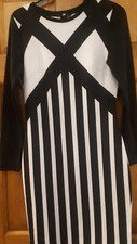 Ladies H&M Black & White Dress Stretch Bodycon Size EUR S  Length 96cm