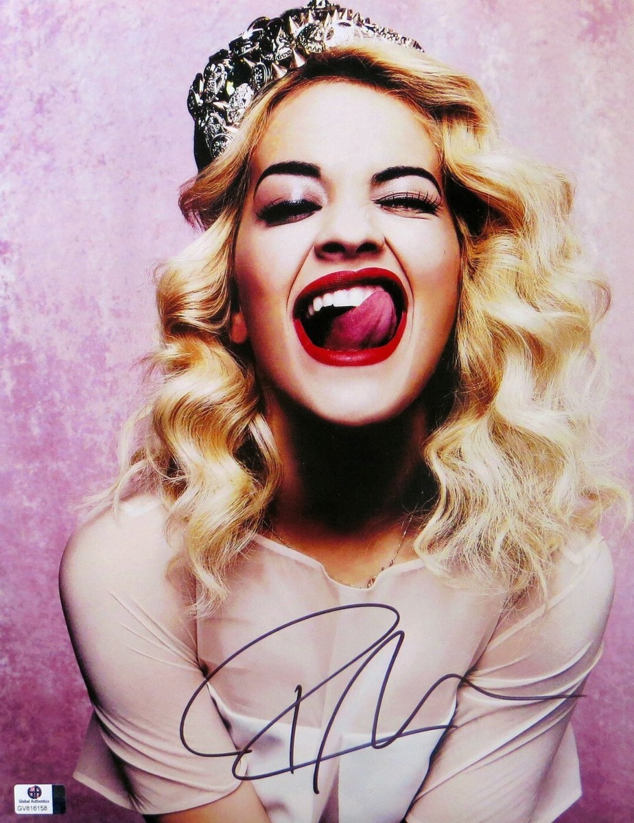 リタ・オラ直筆サイン入り超大型写真…Rita Ora リタ・オラ直筆サイン入り超大型写真…Rita Ora Amazon.co.jp