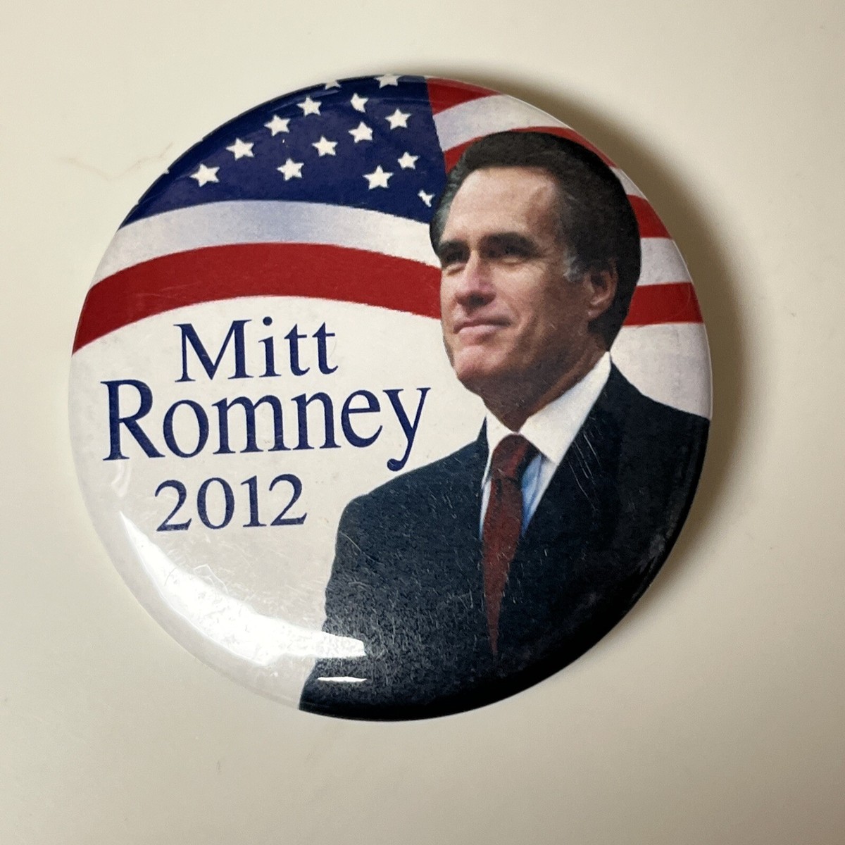 2012 MITT ROMNEY for President w Flag 2 1/4" political campaign button / pin