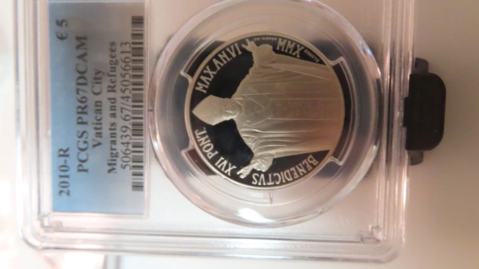 2010-R Migrants and Refugees VATICAN CITY Benedictus  Silver 5 EURO PCGS PR-67 - Image 4 of 4