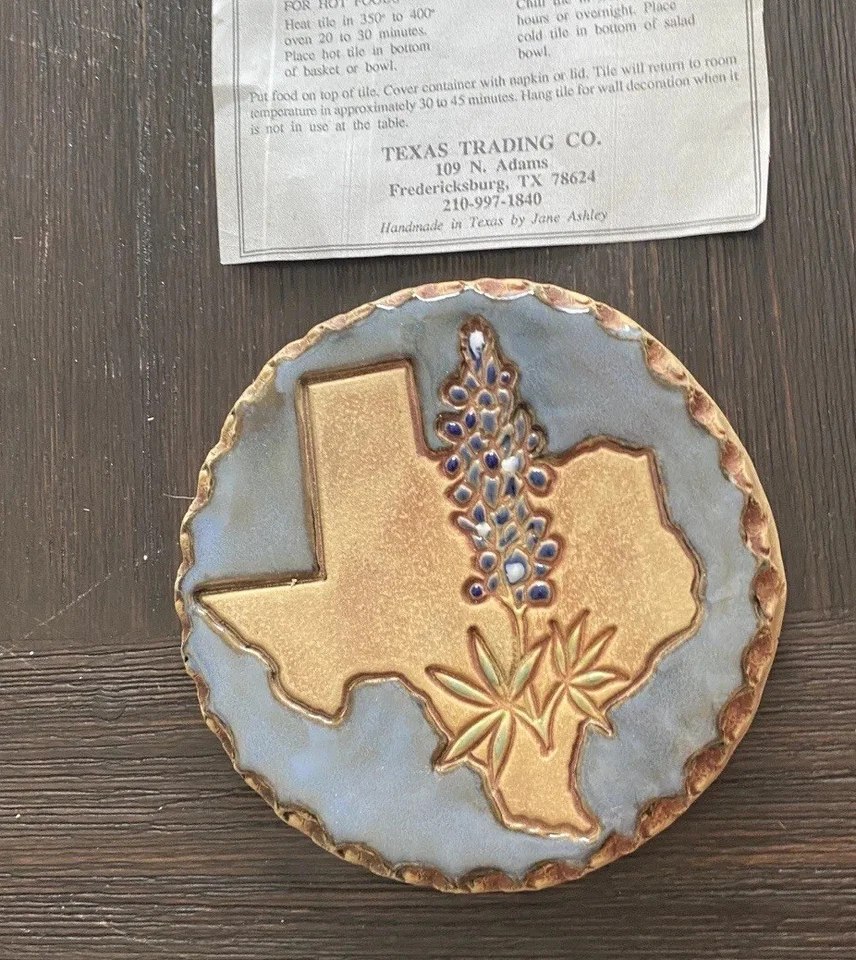 Azulejo de comida hecho a mano de gres de Texas bluebonnet Trivet Jane Ashley Fredericksburg  Foto 4 de 4