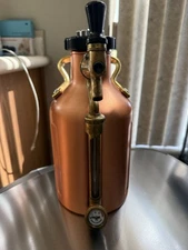 Growler Werks UKEG 64  Pressurized Growler-64 Oz Copper Plated 