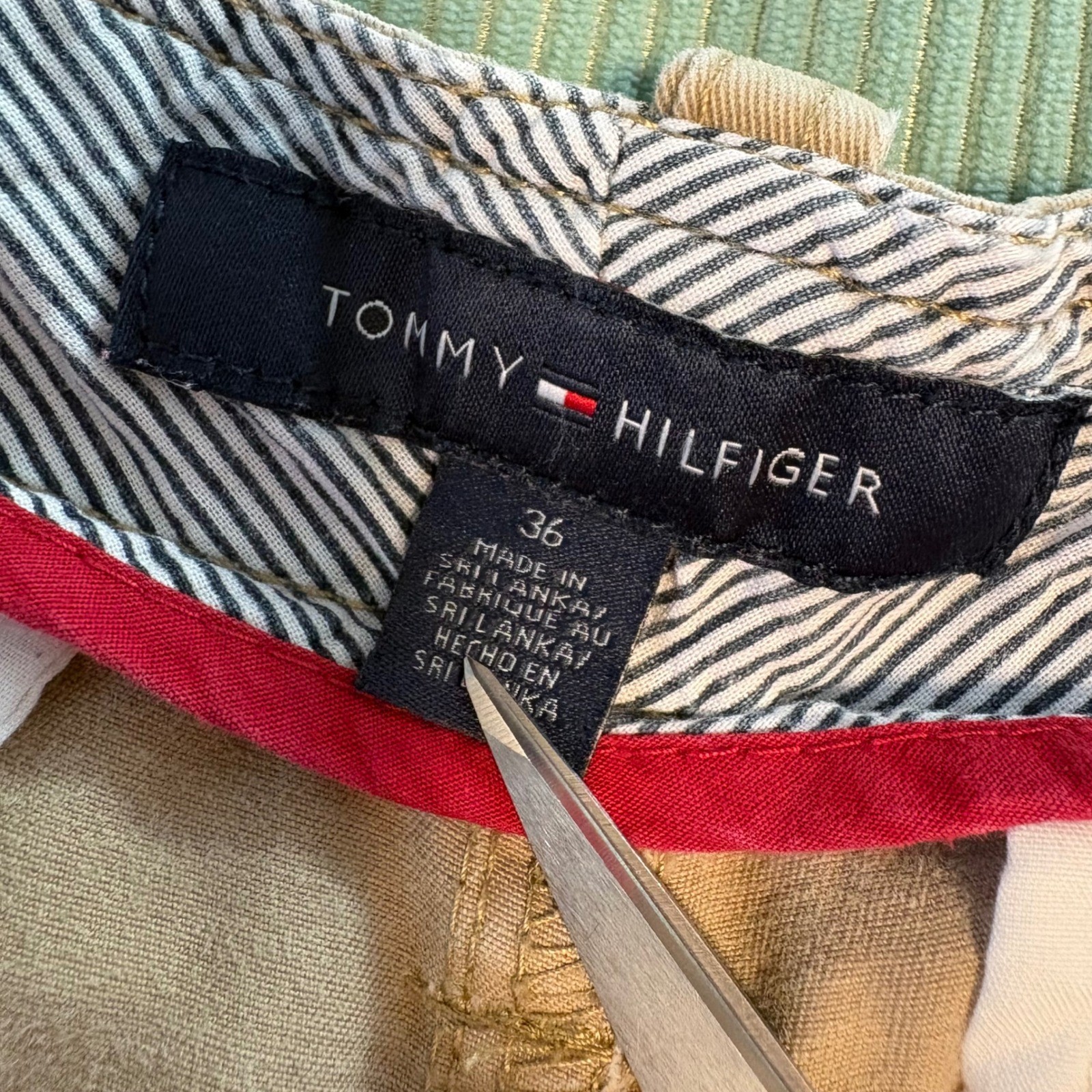 Tommy Hilfiger Cargo Shorts 36 Khaki Utility Y2K 90s Preppy Streetwear thumbnail 3