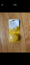 Medela Contact Nipple Shields Medium 20mm 2 Pack with Case