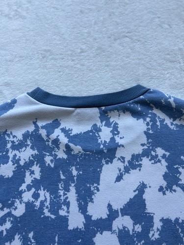 Reebok Women's White Blue Crew Neck Super Soft Lounge Sweatshirt Size Small - Picture 10 of 12