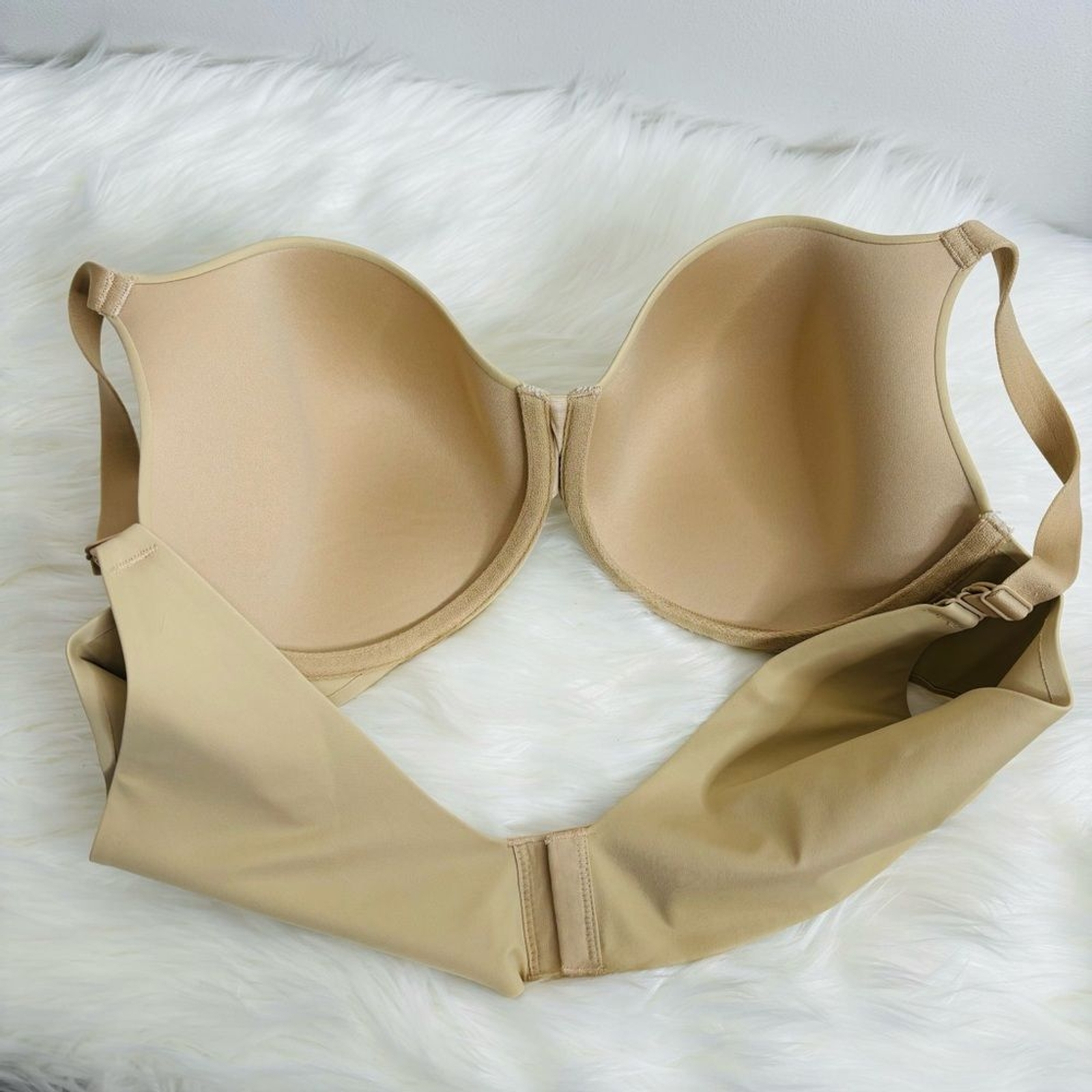 Cacique Nude Seamless Underwire Bra Side Smoothing No Lines Size 42C eBay