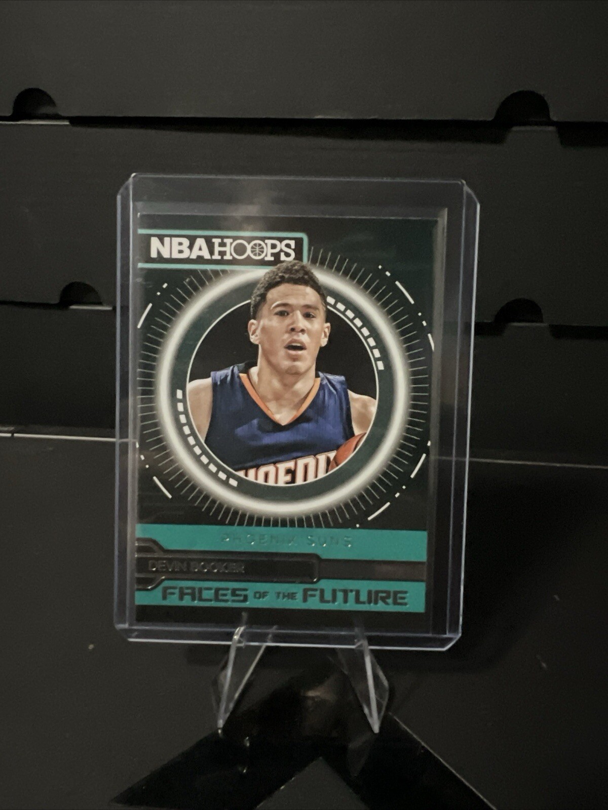 2016-17 Panini NBA Hoops Faces of the Future Devin Booker #4