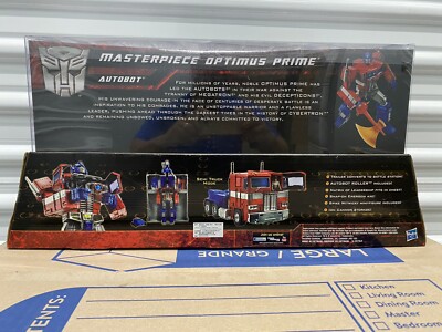 2012 Transformers Masterpiece Optimus Prime Hasbro Toys R' Us