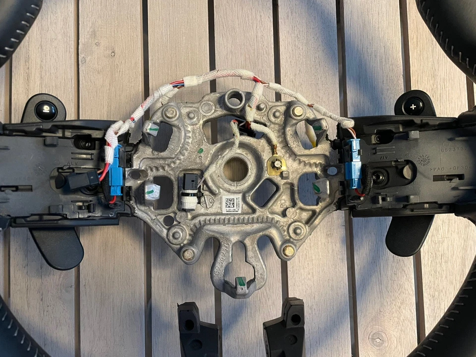 MINI F55 / F56 / F57 LCI Nappa Leder Lenkrad + Schaltwippen - TOP - 32305AOC817 - Bild 4 von 4