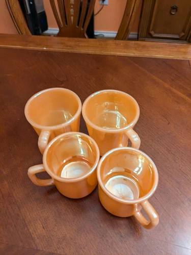Fire King Lot Of 4 Peach Luster Lustre D Handle Mugs 2 Big And 2 Small