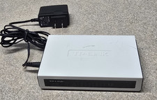 TPLink TLSF1008D 8Port 10/100 Mbps unmanaged Ethernet switch