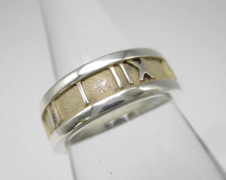 Anillo Tiffany Atlas SV925 Plata Tamaño 7.5 Bordes Biselados Delgados Usado Foto 4 de 4