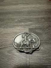 Siskiyou Native American Indian Chief Belt Buckle R-29 Pewter Vintage 1984