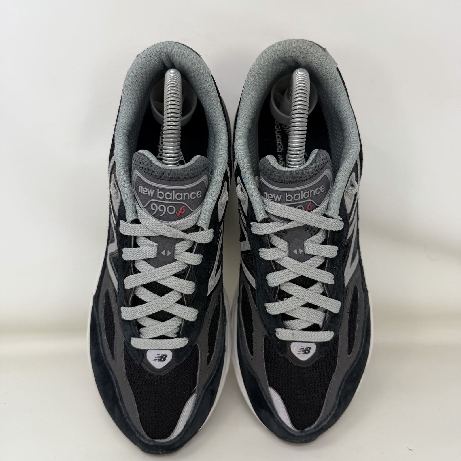 New Balance 990v6 Running Shoes Black Silver Youth Size 7 / Women’s Size 8.5 thumbnail 5